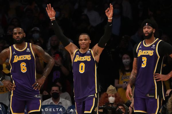 Lakers starting Nunn, Jones with Big 3 in camp