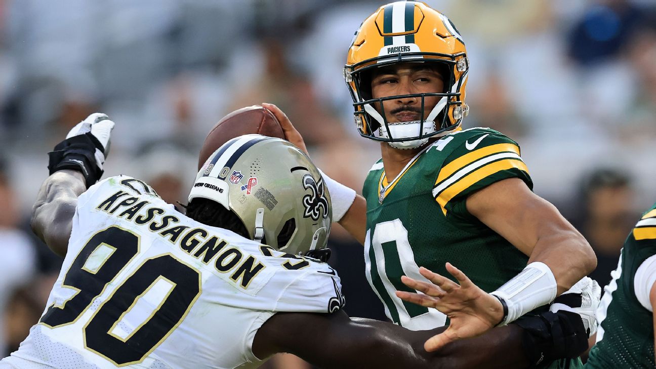 Jordan Love crafts clutch plays in first career win as Packers starting QB