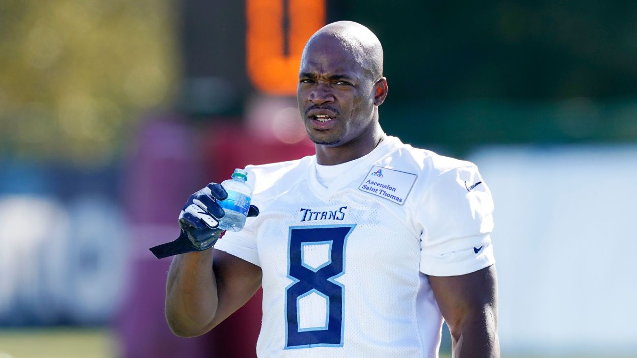 Seahawks sign veteran running back Adrian Peterson to practice squad