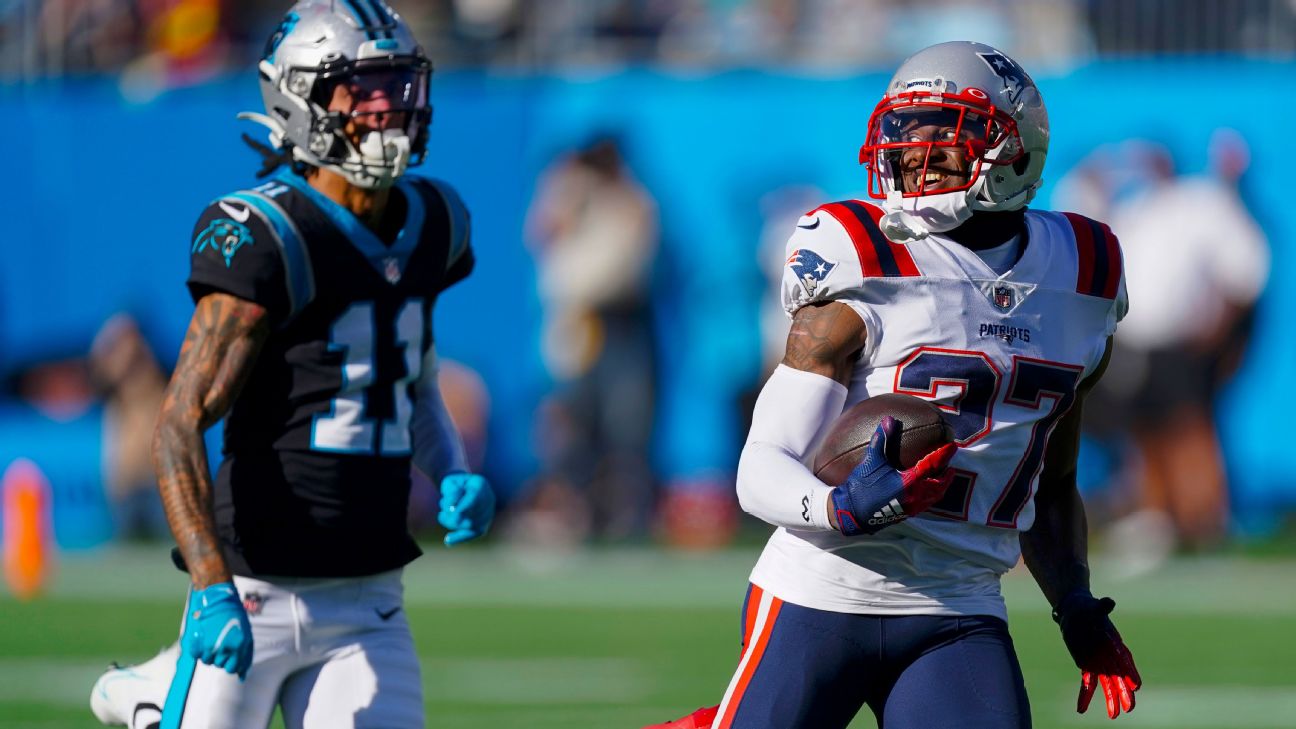 J.C. Jackson's 88-yard pick-6 puts Patriots in control of Panthers