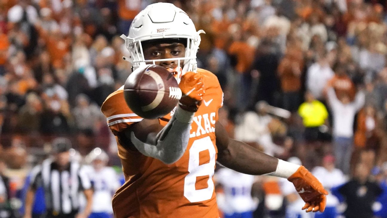 Texas Football on X: Bijan Robinson Consensus All-American  