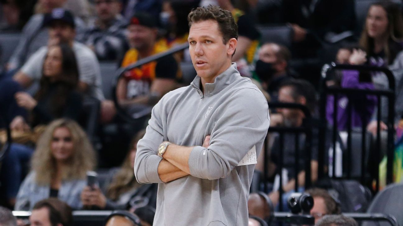 Sacramento Kings fire Luke Walton, name Alvin Gentry interim coach - ABC30  Fresno