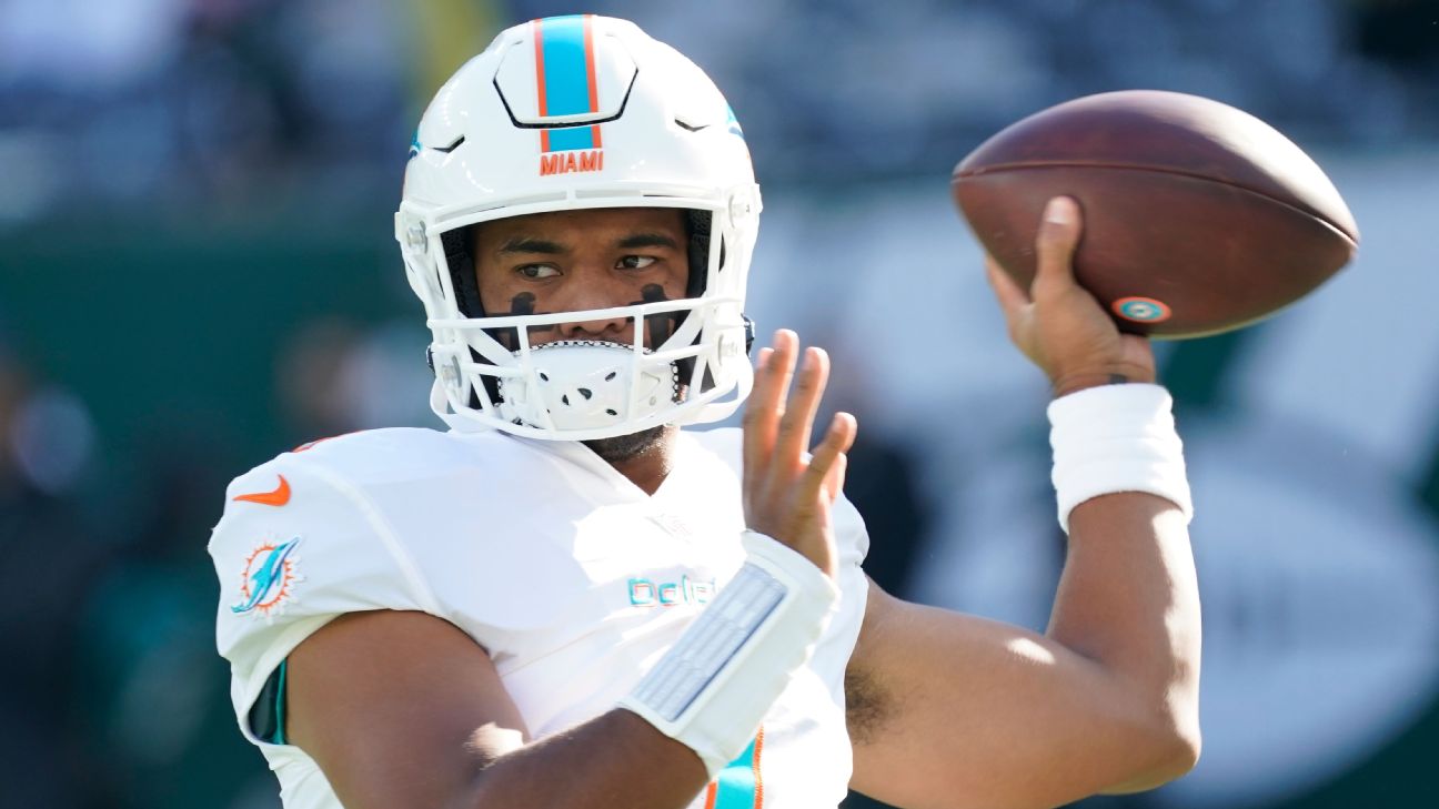 Video: Tua Tagovailoa savagely trucks defender during Miami Dolphins-New  York Jets game - Dolphin Nation