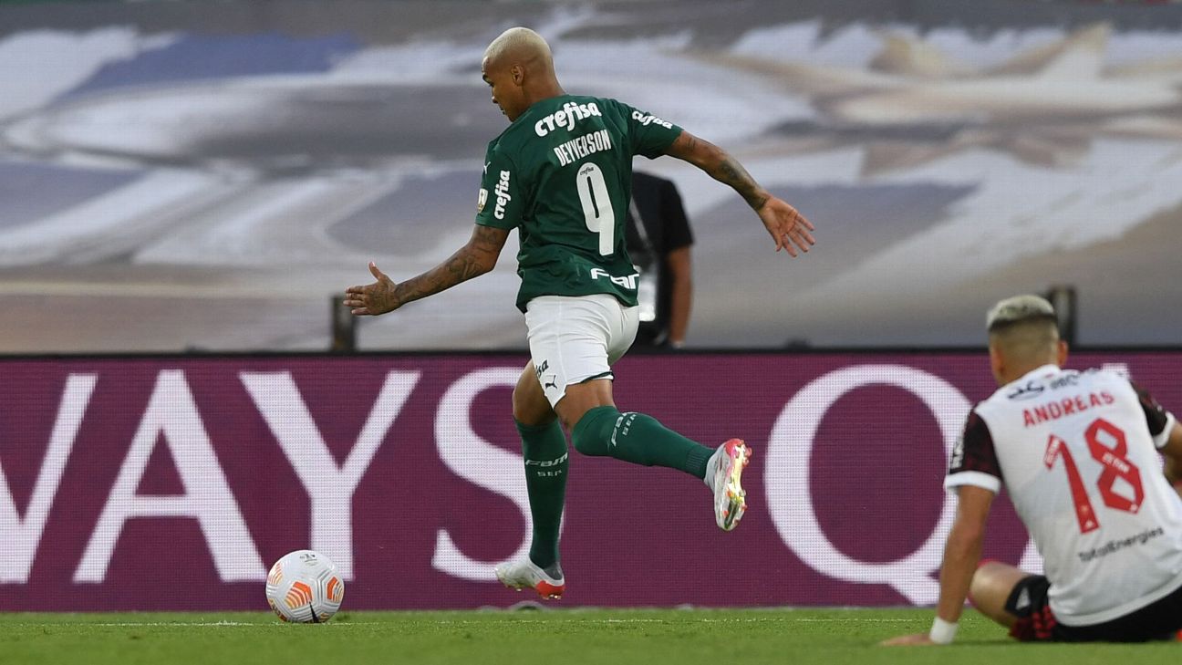 União Flarinthians! Torcedores se unem contra Palmeiras pela final da  Libertadores - Coluna do Fla