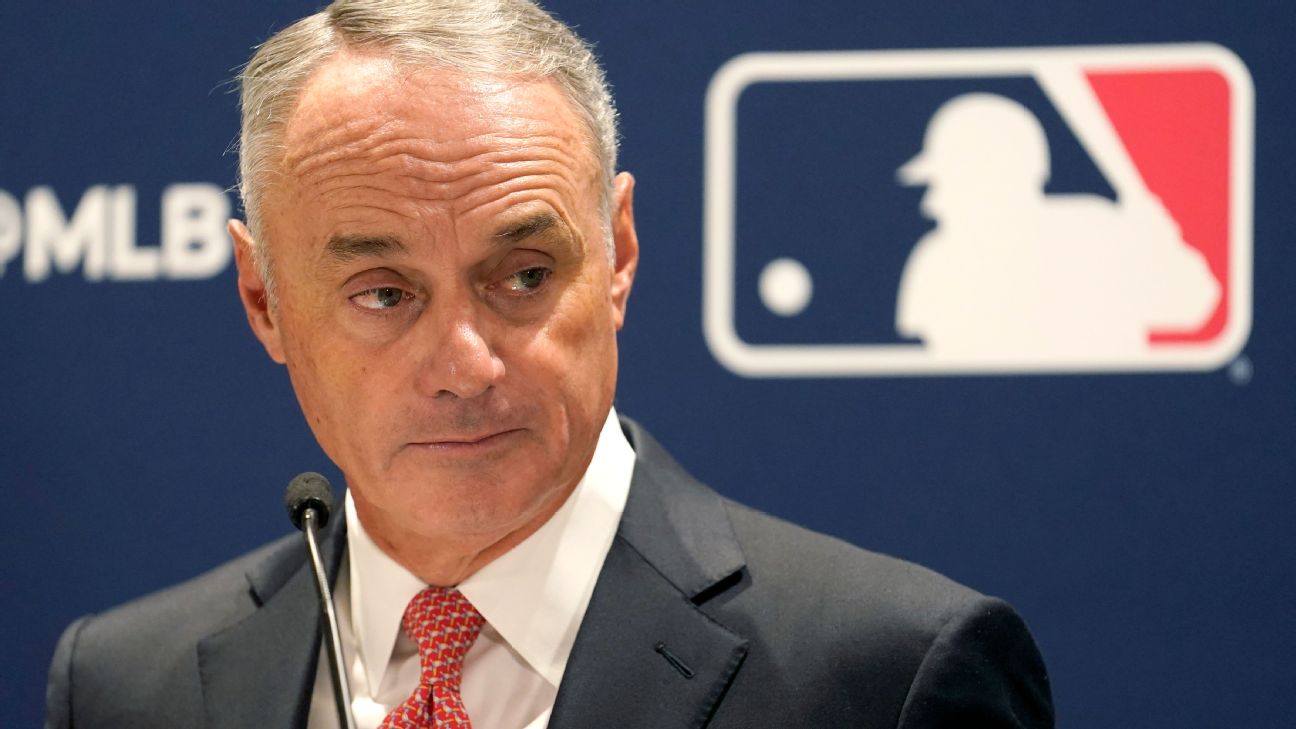 Manfred: Astros immunity 'not my best decision'