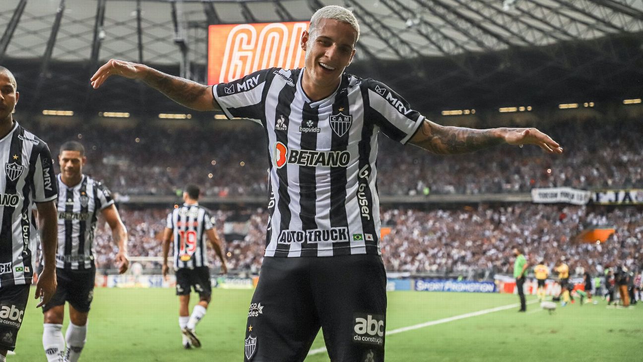 Ex-Corinthians diz que Guilherme Arana não era o jogador mais badalado da  base e revela o que ele melhorou para brilhar no Atlético-MG