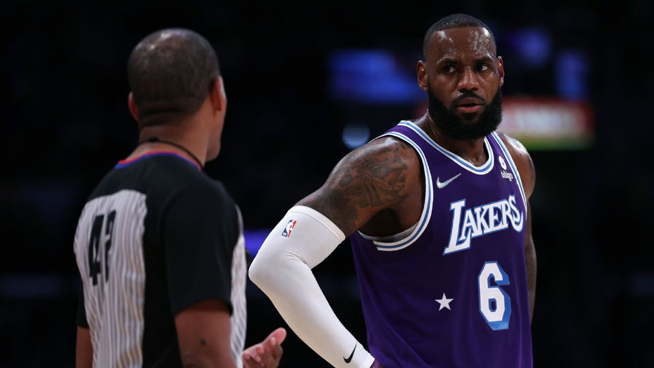 LeBron James cleared from NBA's Covid-19 health and safety