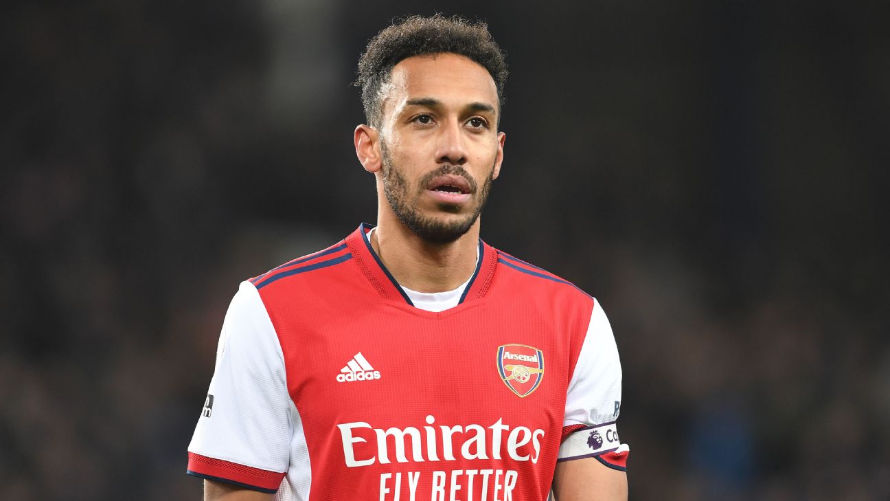 Pierre-Emerick Aubameyang Stripped Of Arsenal Captaincy, Dropped For Game