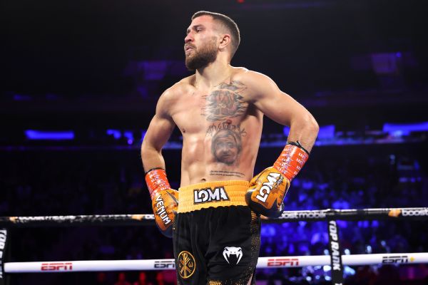 DuBoef: Lomachenko eying October return to ring