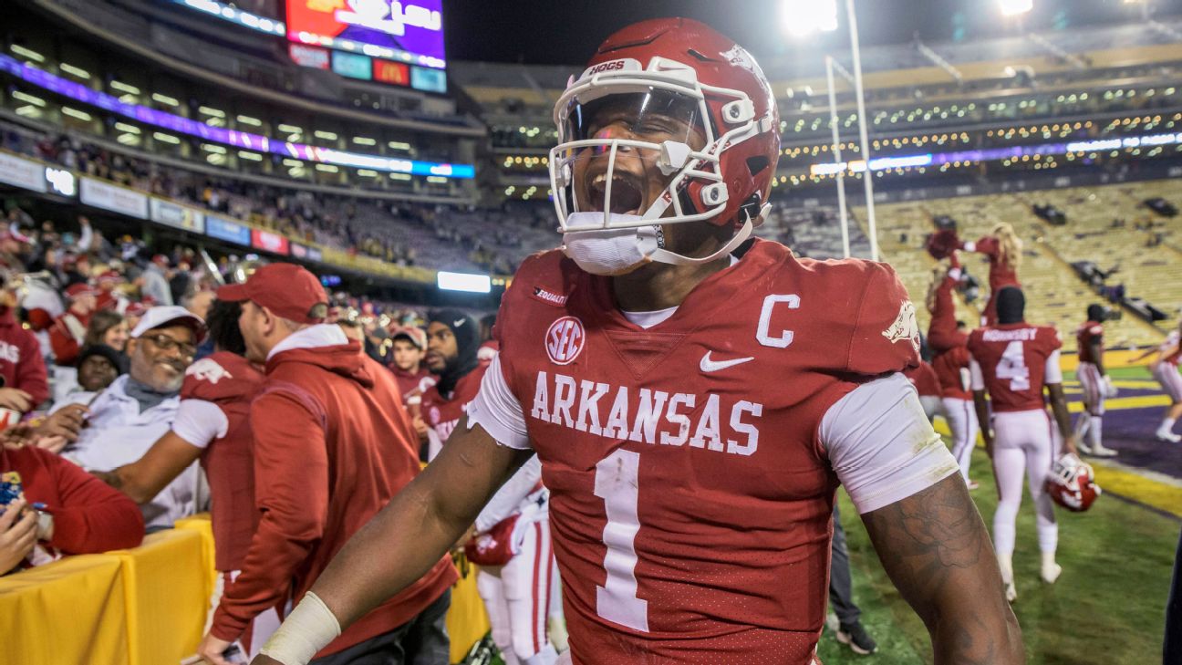 Will Arkansas safety Jalen Catalon declare for the 2022 NFL Draft?