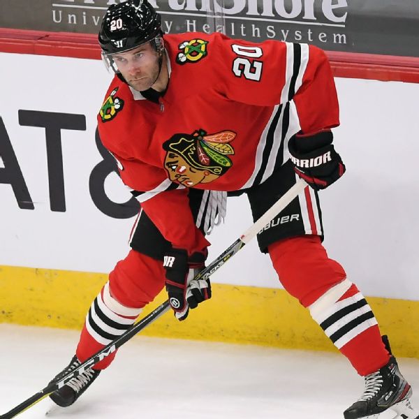 Blackhawks RW Connolly suspended four games