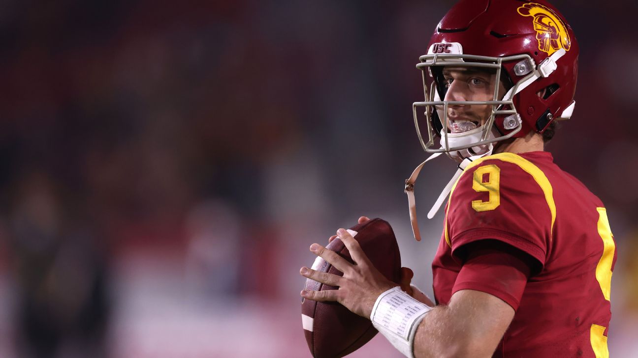 Former USC Trojans QB Kedon Slovis Announces Transfer To Pittsburgh ...