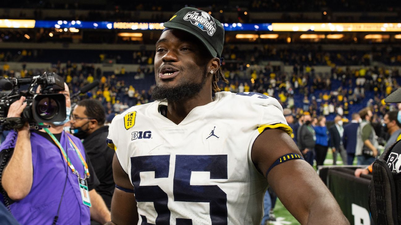 Will David Ojabo's injury keep star Michigan pass rusher out of