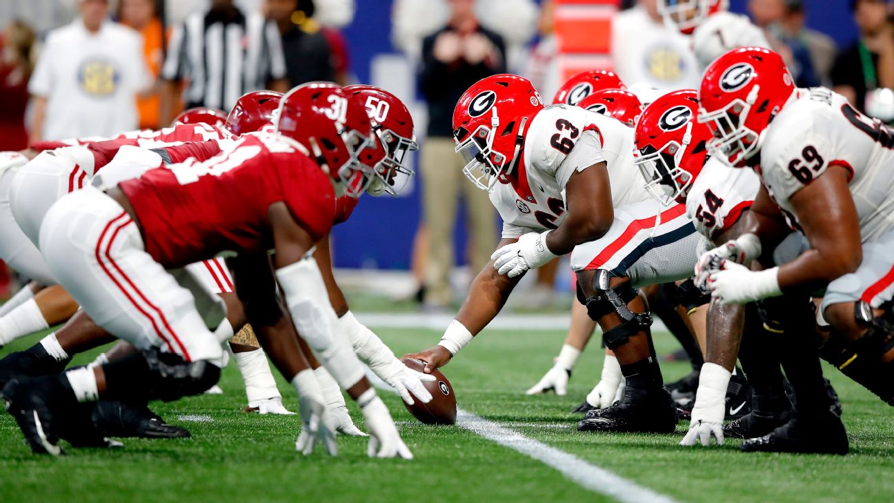 CFP National Championship 2022 - Sports world erupts as Georgia Bulldogs  defeat Alabama Crimson Tide - ESPN