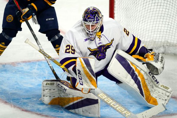 Minnesota State goalie McKay wins Hobey Baker