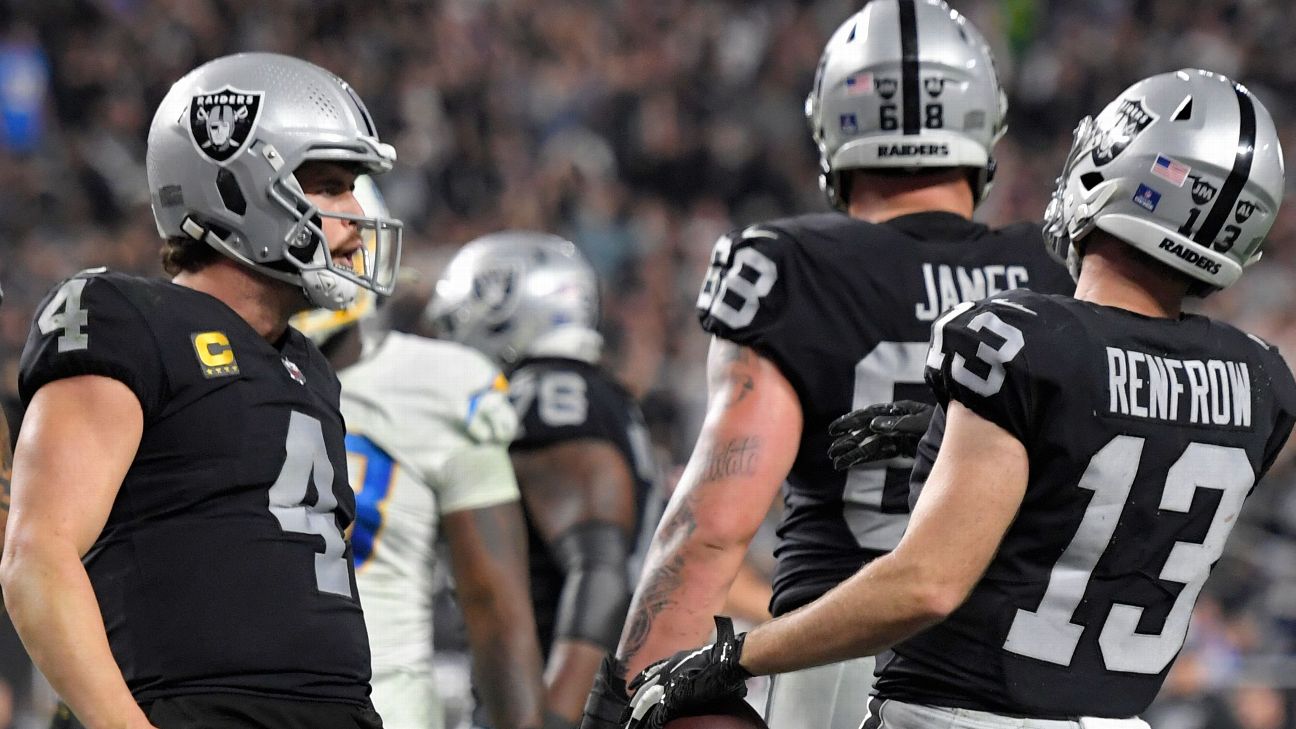Las Vegas Raiders win on OT field goal to eliminate rival Los Angeles  Chargers, secure AFC playoff berth - ESPN