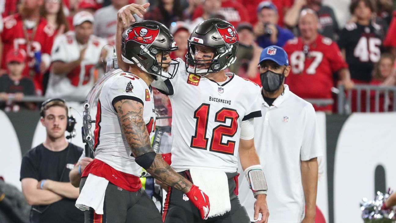 Tom Brady and Tampa Bay Buccaneers make NFL playoffs as New York Giants  seals place in postseason