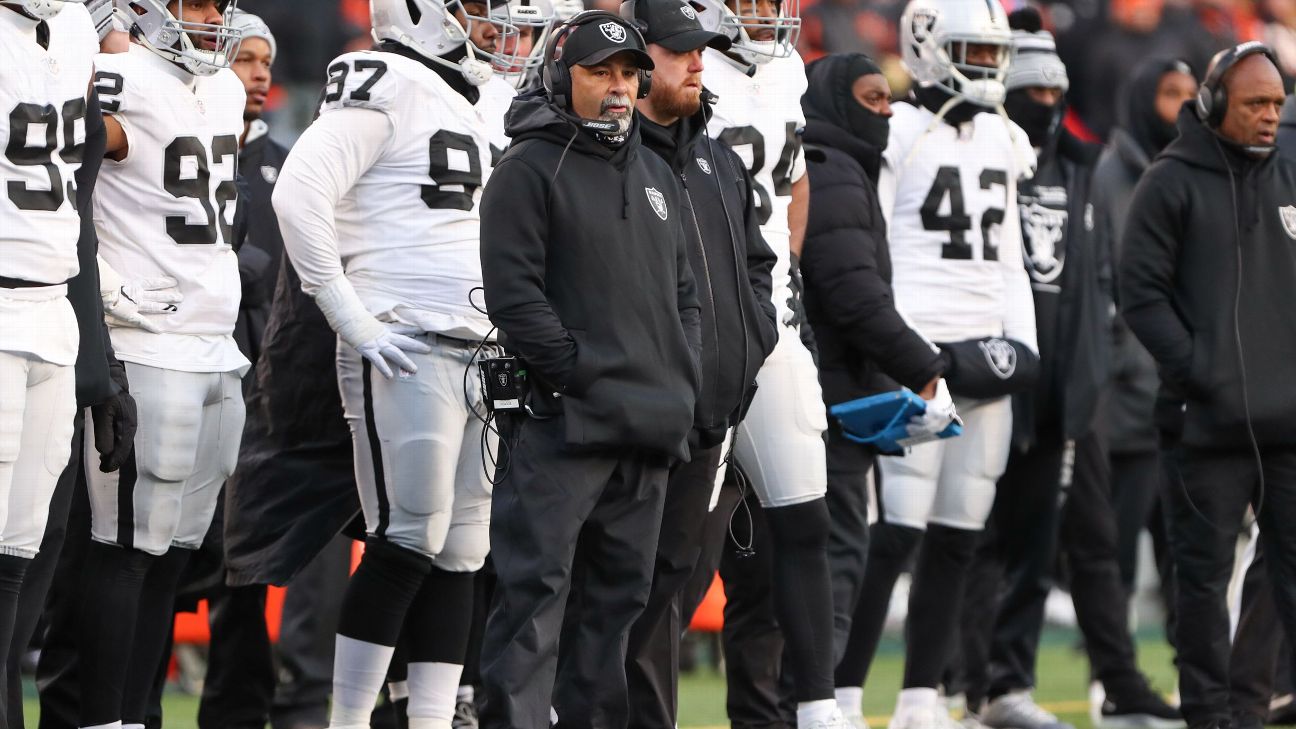 Coach Bisaccia and QB Derek Carr Presser - 11.3.21, Las Vegas Raiders