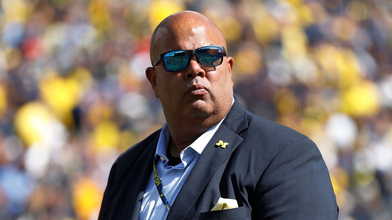 <a href="https://www.espn.com/college-sports/story/_/id/42796617/michigan-signing-ad-warde-manuel-2030-sources-confirm" target="_blank">Sources: Michigan extends deal for AD Manuel</a>