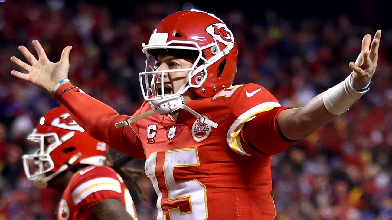 Fantasy Alert: Chiefs' Patrick Mahomes 'Loves' JuJu Smith-Schuster