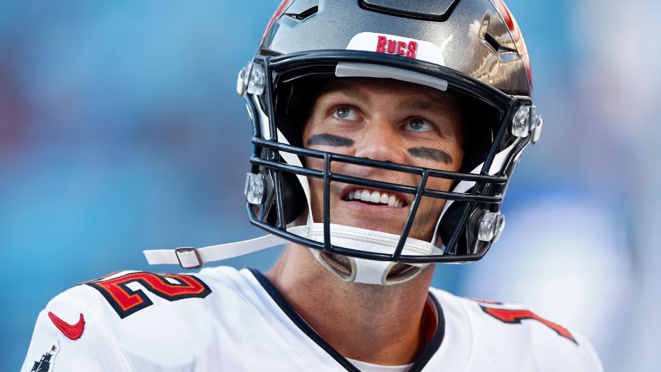 Tom Brady to take his time making decision on NFL future, but Bucs players  think QB is leaving, per report 