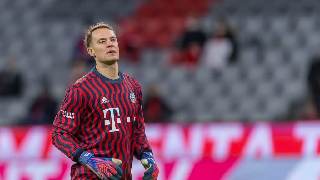 Manuel Neuer estará varias semanas de baja tras operación de menisco