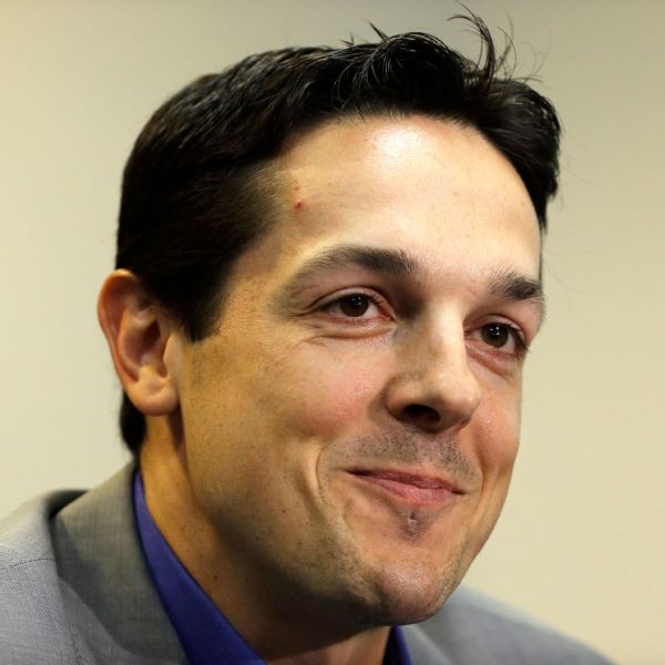 Flyers name Briere assistant to the general manager