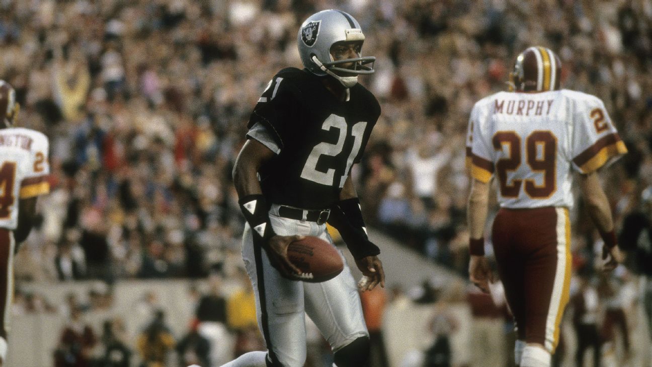 Jim Plunkett's 99-yard TD pass  This Day in NFL History (October 2, 1983)  