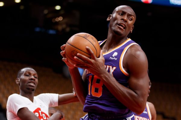 Grizzlies sign veteran Biyombo to one-year deal