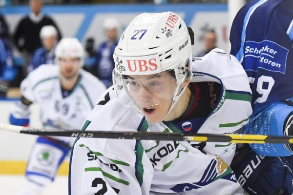 Leafs prospect Amirov, 21, dies from brain tumor