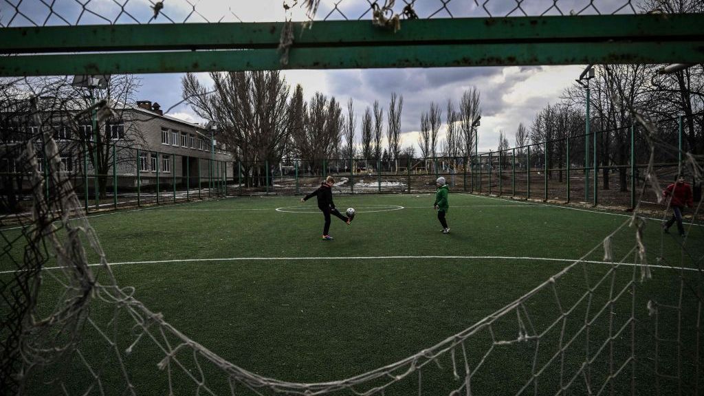 Conflito entre Rússia e Ucrânia atinge diretamente o futebol da região