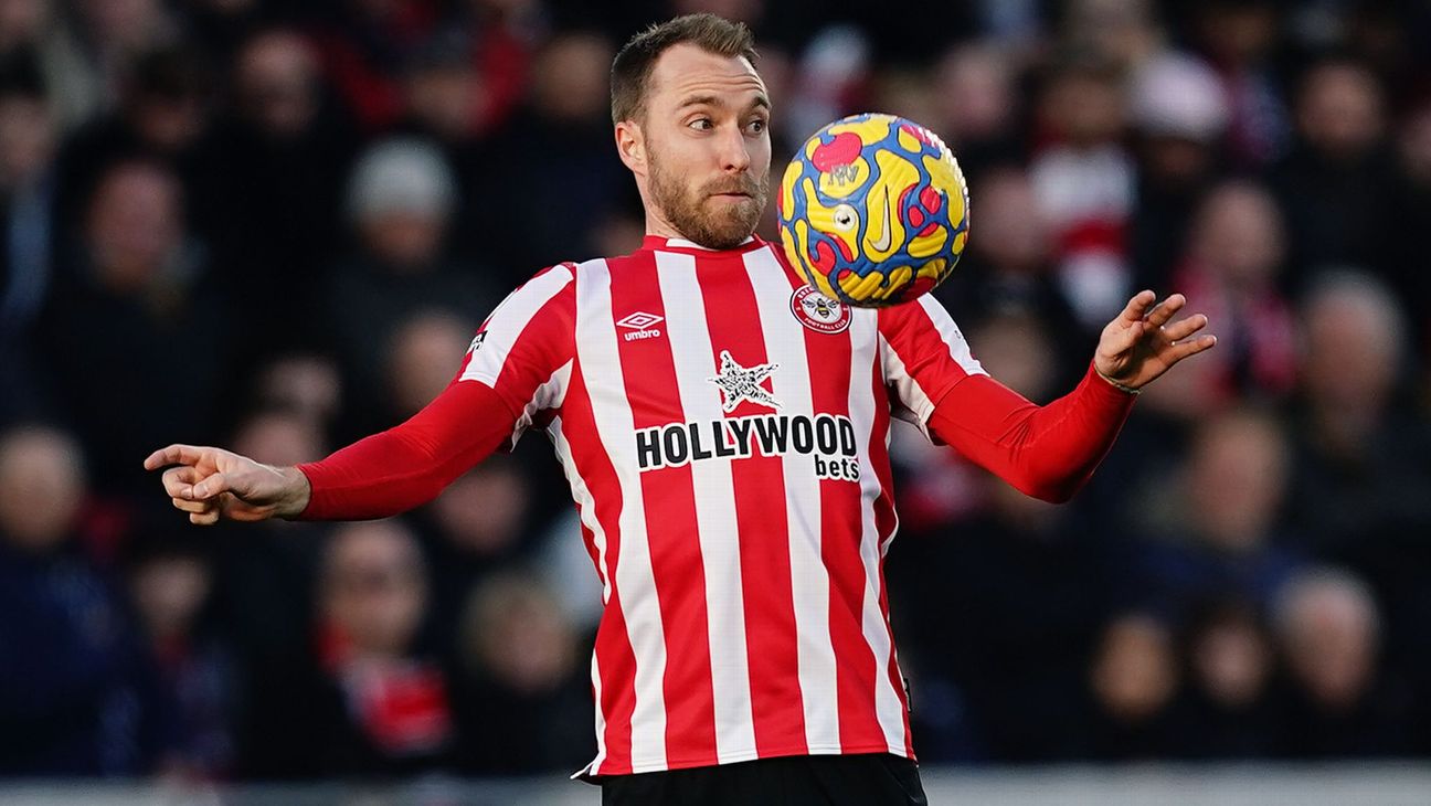 Eriksen signs for Man United on three-year deal