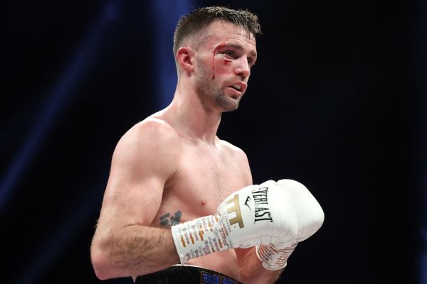 Taylor injured, rematch vs. Catterall now May 25
