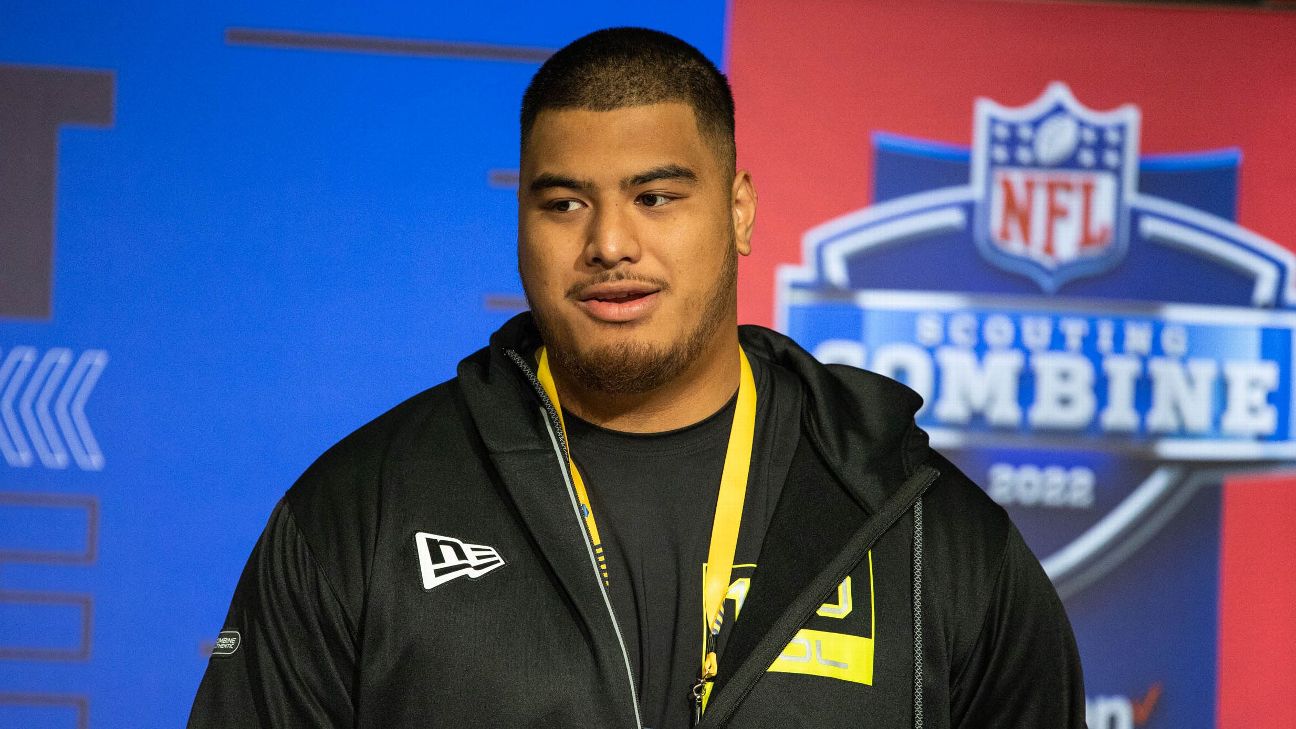 Ravens Select T Daniel Faalele with 110th Pick in the 2022 NFL Draft