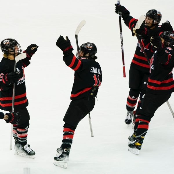 Canada edges U.S. in women's hockey exhibition
