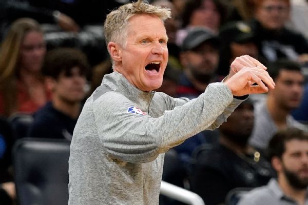 Kerr: No expectations in playoffs a new challenge