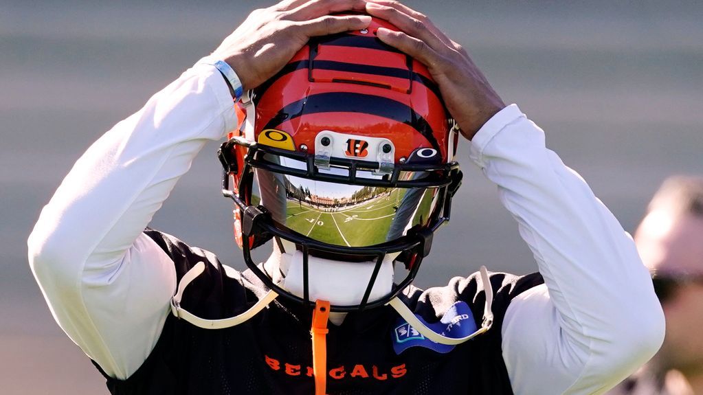 IPN crea casco inteligente para evitar lesiones en el fútbol americano 