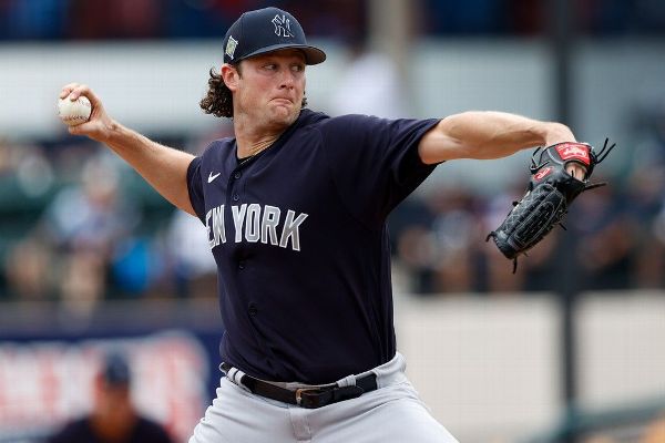 Gerrit Cole brings same childhood sign to New York Yankees intro