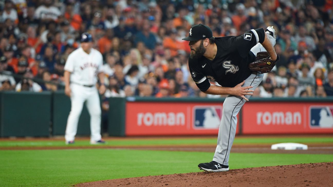 Former Texas Rangers Ace Lance Lynn To Undergo Knee Surgery