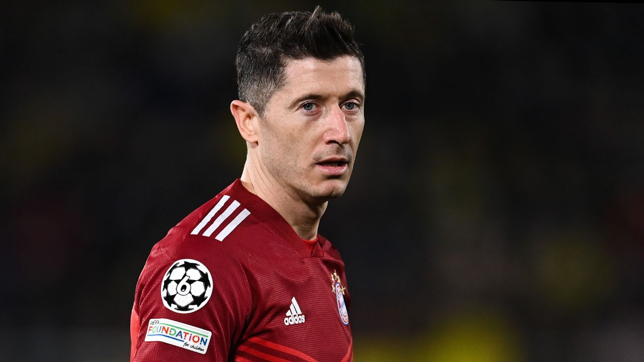 Lewandowski deve assinar com Barcelona por 3 temporadas, diz TV