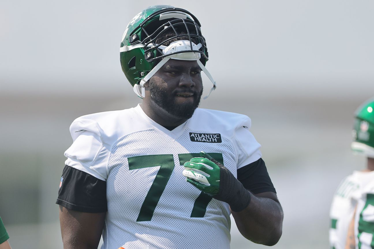 Source: Jets fear Becton to miss significant time