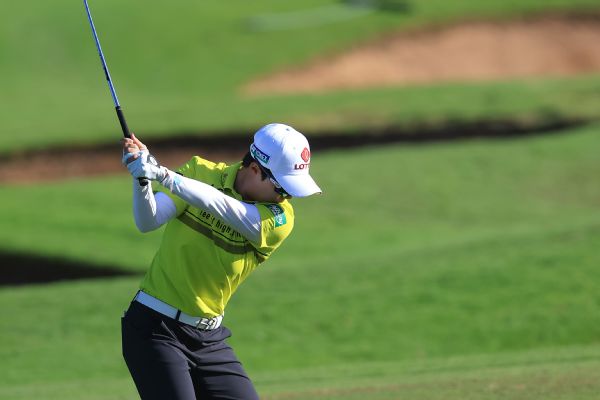 LPGA's Hyo Joo Kim opens 2-stroke lead in Texas