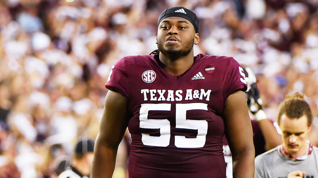 Texans rookie Kenyon Green's jersey retired by Atascosita High School