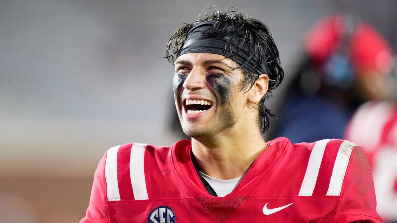 Carolina Panthers use 3rd-round draft pick on QB Matt Corral amid Baker  Mayfield trade speculation - ESPN