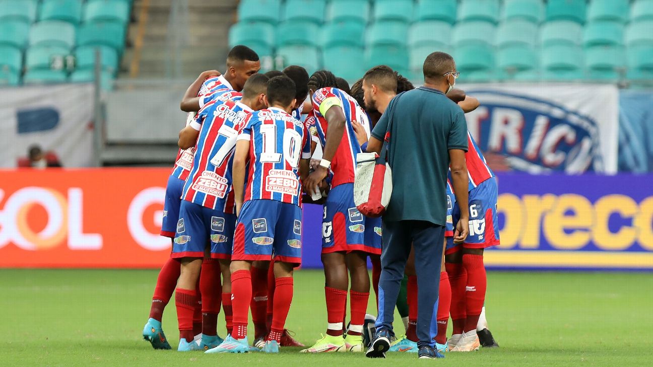 Bahia quer dirigente e atacante do Palmeiras