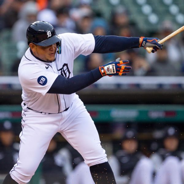Cabrera becomes just 7th with 3K hits, 500 HRs