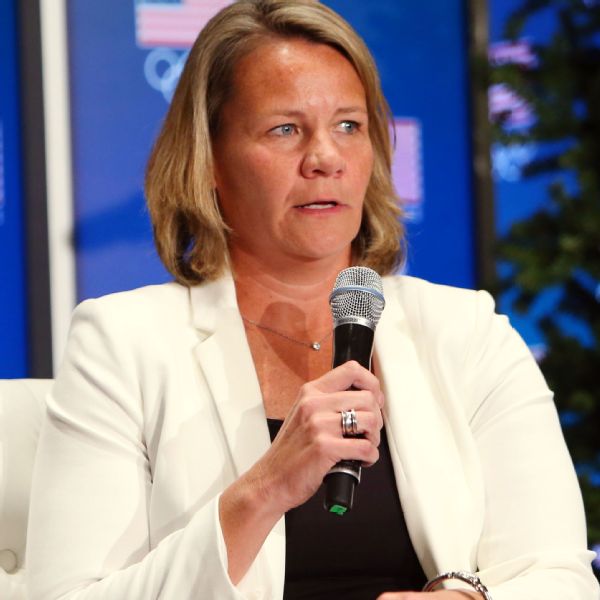 PHF taps ex-USA Hockey leader as commissioner