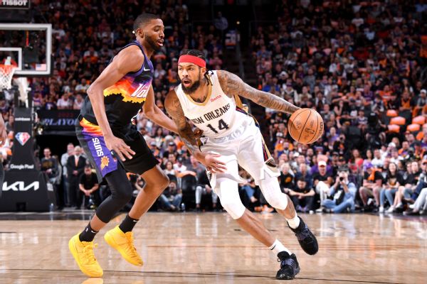 Ingram says he'll be fine after jamming fingers