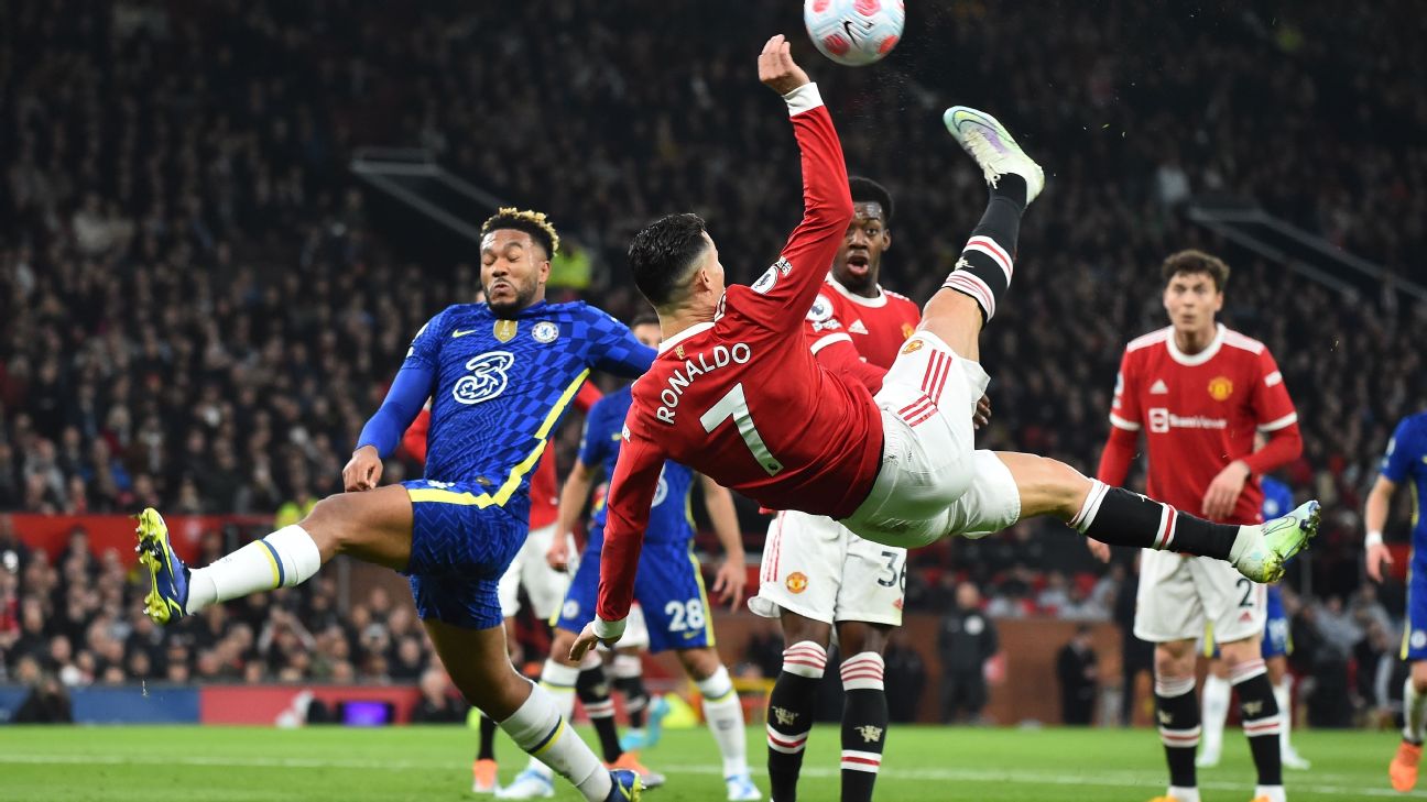 Cristiano Ronaldo salva, e United busca empate com Chelsea no