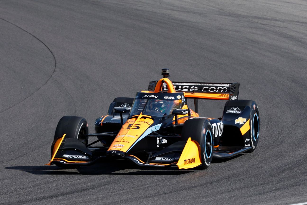 O'Ward races to his first win of IndyCar season